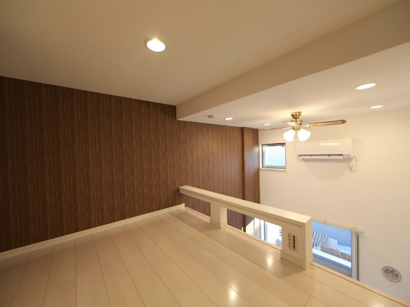その他　上階ロフト3.3帖（収納としてもお部屋としても使えます）