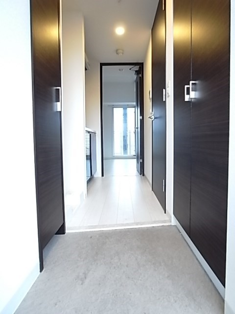 玄関　明るい玄関です