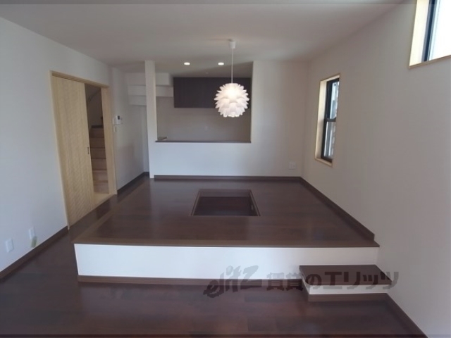 その他　掘りごたつ