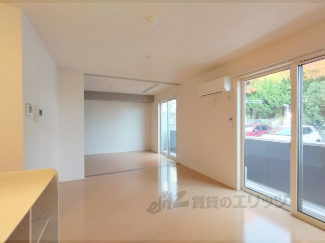 居室・リビング　リビング