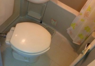 トイレ　家具家電一式付き！仲介手数料は半月分+税です！