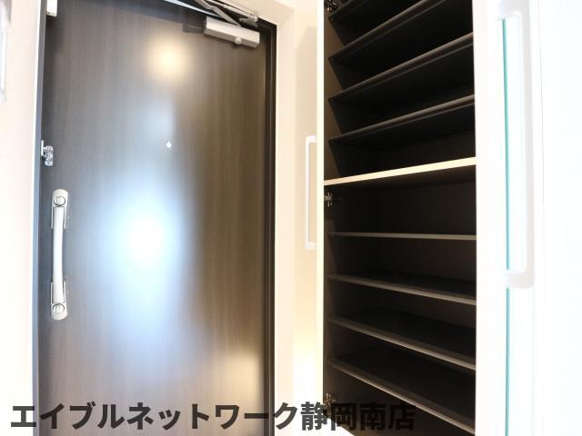 玄関　毎日通る玄関はこちらです