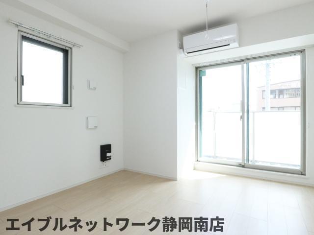 居室・リビング　おしゃれな居間です