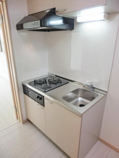 キッチン　便利な２口システムガスキッチン