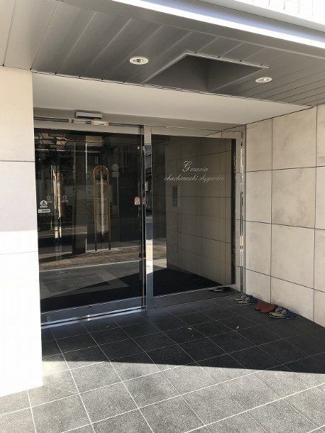 エントランス　エントランス