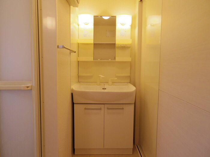 洗面設備　イメージ(反転タイプ)