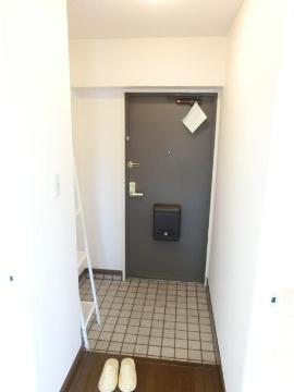 ラ・フォーレ　玄関　玄関