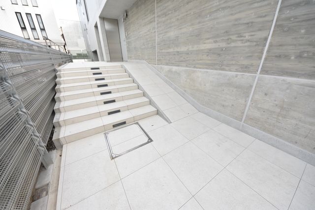 エントランス　【初期費用分割・クレカ対応】一都三県のお部屋探しは2025…