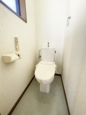 トイレ　シンプルで使いやすいトイレです