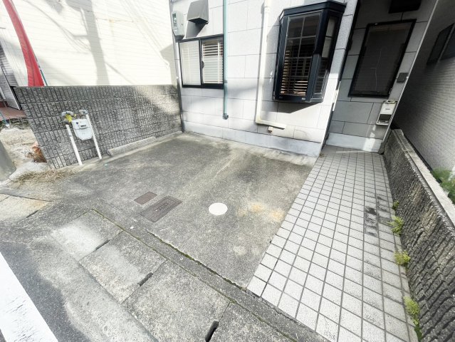 駐車場　カースペースがあります