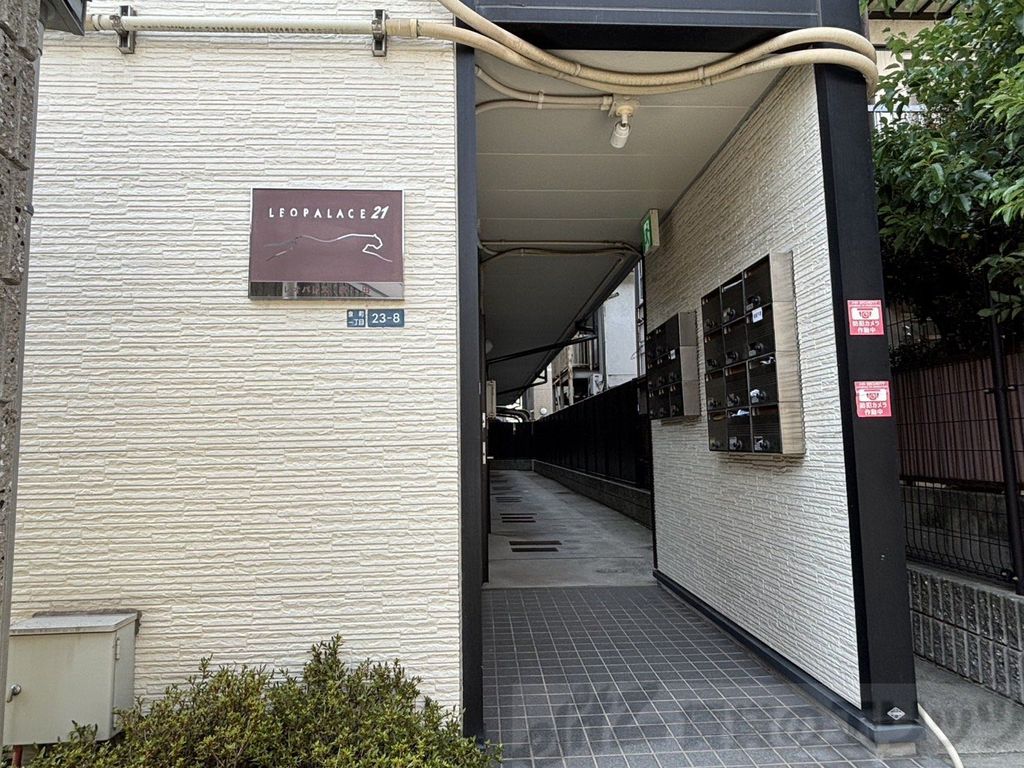 エントランス　エントランス