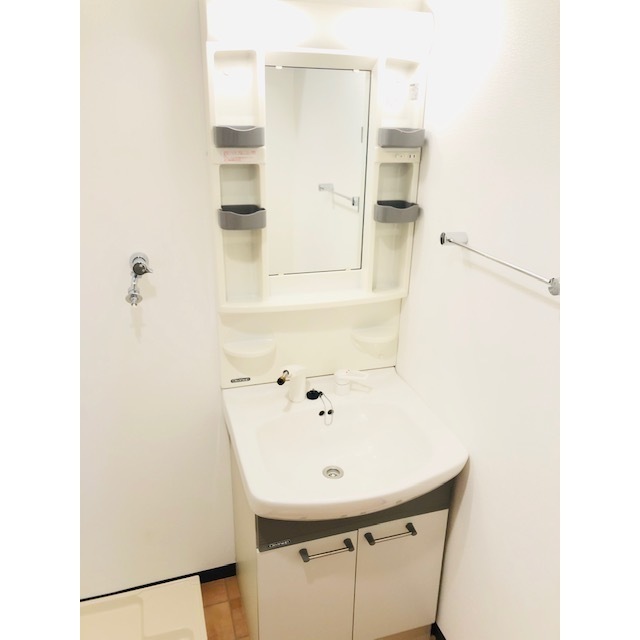 洗面設備　独立洗面台