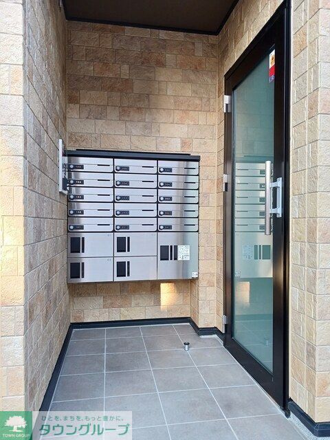 エントランス　エントランス