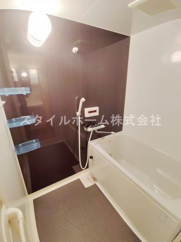 バス・シャワールーム　日々の暮らしに欠かせないお風呂です