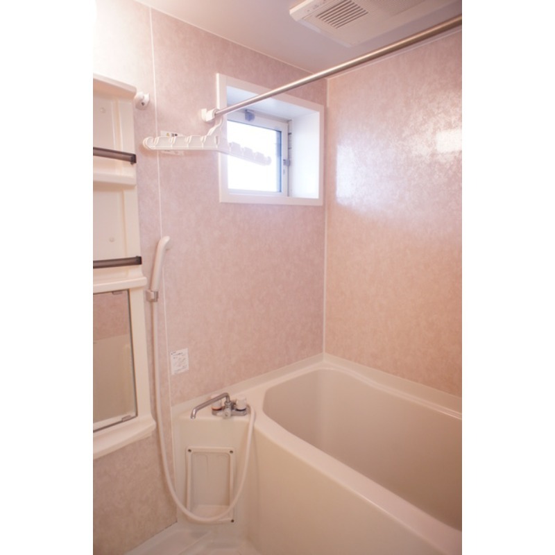 バス・シャワールーム　図面と現状に相違がある場合には現状を優先