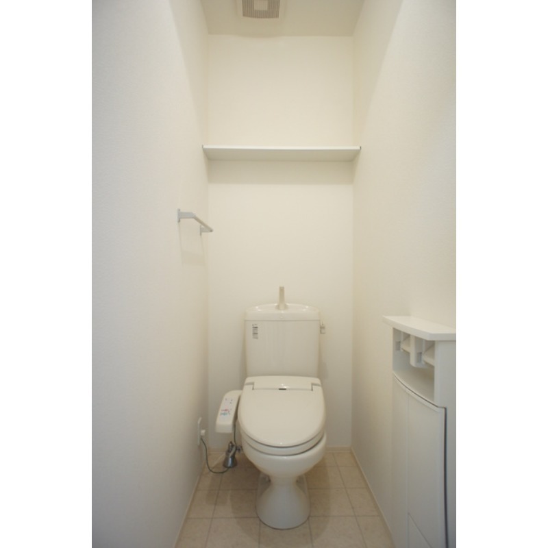 トイレ　図面と現状に相違がある場合には現状を優先