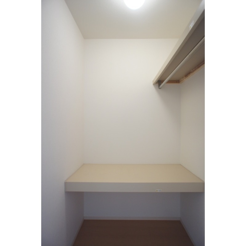 収納　図面と現状に相違がある場合には現状を優先