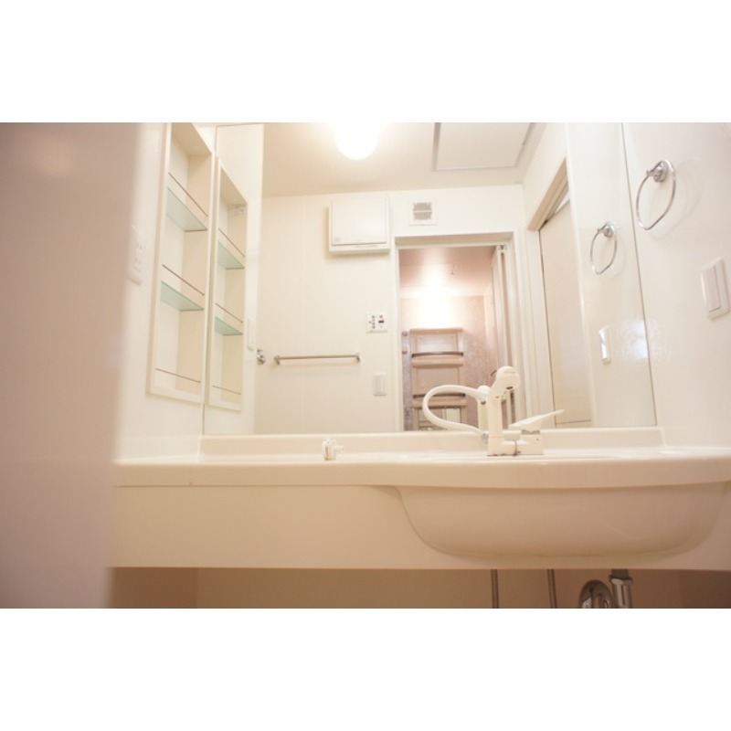 洗面設備　図面と現状に相違がある場合には現状を優先