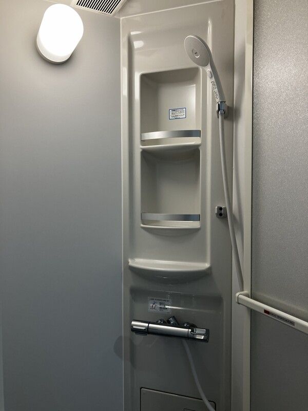 バス・シャワールーム　シャワー/別部屋参考