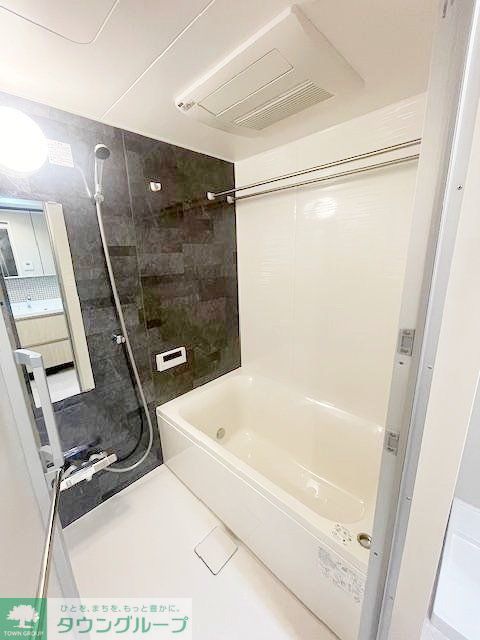 バス・シャワールーム　バス