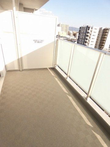 バルコニー　バルコニー