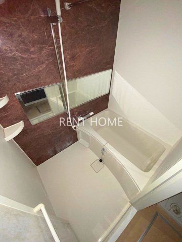 バス・シャワールーム　浴室乾燥機付きです