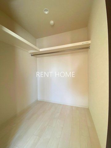 収納　ウォークインクローゼット