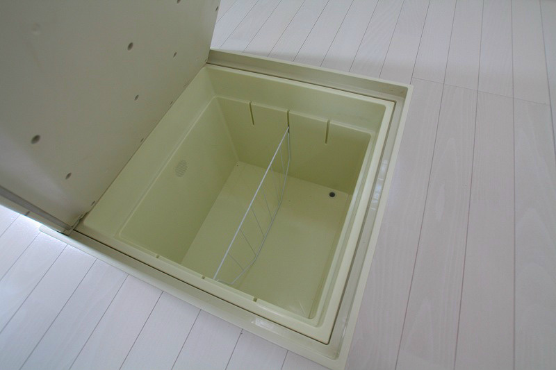 その他設備　キッチン床下収納