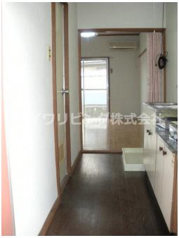 玄関　玄関から【第1藤美荘】