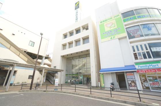 銀行　株式会社三井住友銀行　貝塚支店（銀行）まで435m
