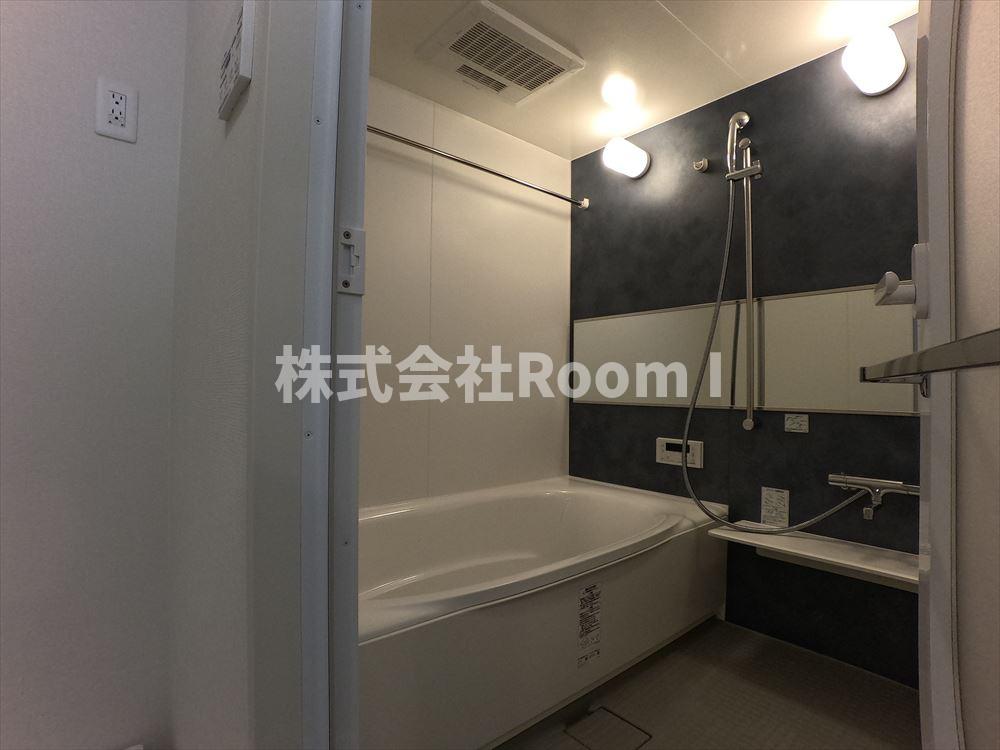 バス・シャワールーム　ゆったり過ごせるお風呂です