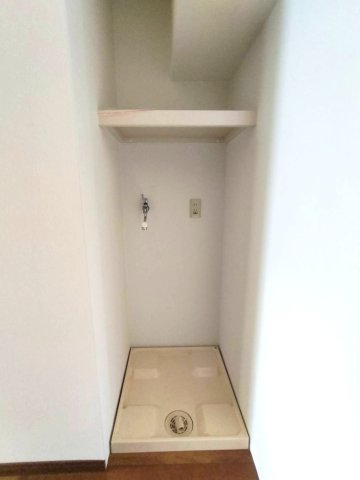 その他部屋・スペース　室内洗濯機置き場です