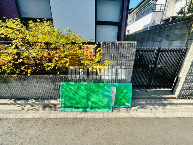 ドルフ下井草の外観写真