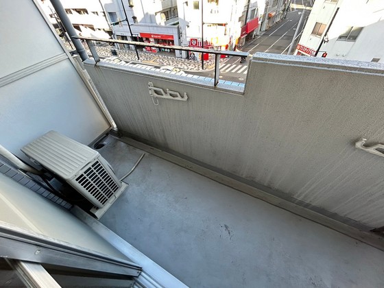 バルコニー　※別部屋の写真です。