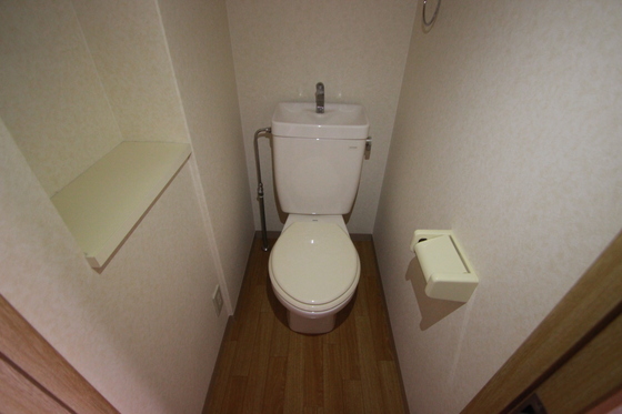 トイレ　※別部屋の写真です