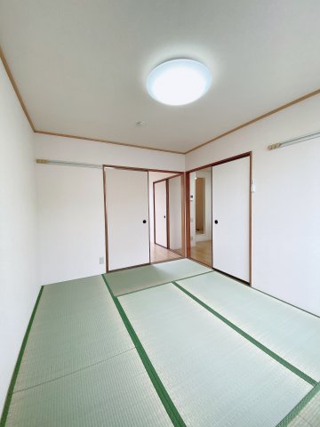 その他部屋・スペース　別部屋反転間取りのお写真となります。