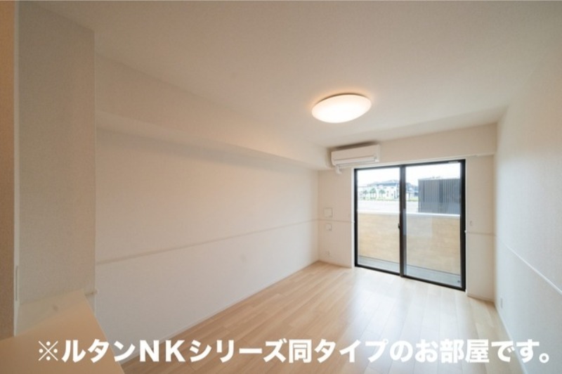 居室・リビング　図面と現状に相違がある場合には現状を優先