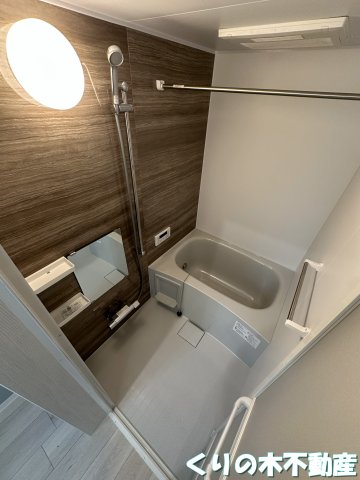 バス・シャワールーム　ゆったり過ごせるお風呂です