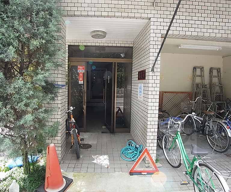 その他共有部分　建物入り口