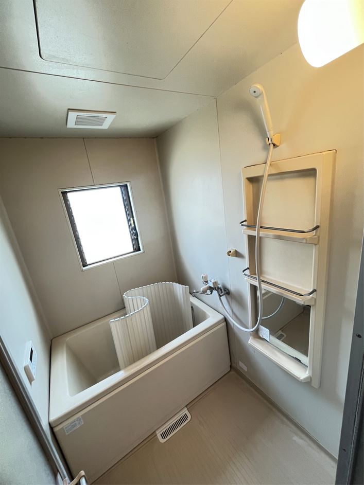 バス・シャワールーム　浴室