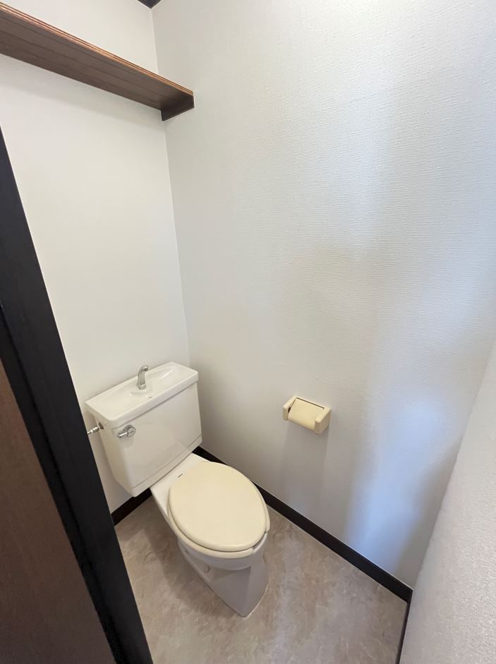 トイレ　トイレ