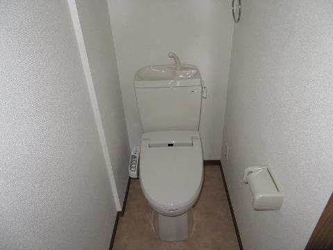 トイレ　トイレ（イメージ）