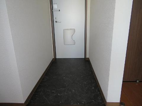 玄関　玄関（イメージ）