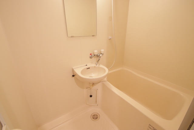 バス・シャワールーム　※別号室のお写真のため現況優先
