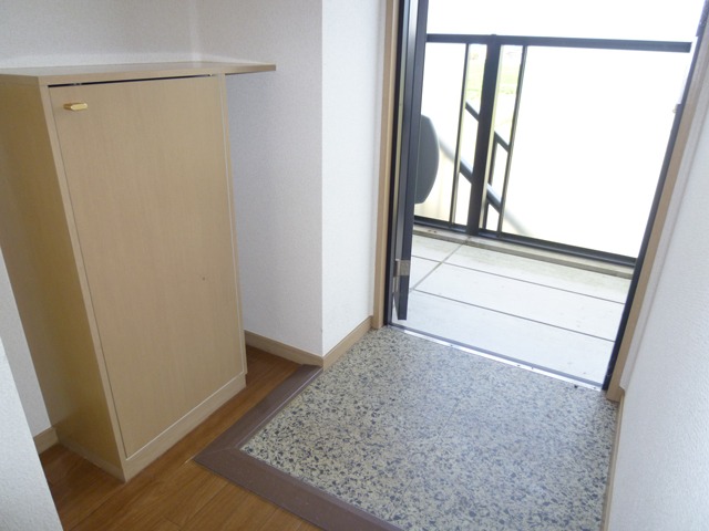 玄関　下駄箱付き♪