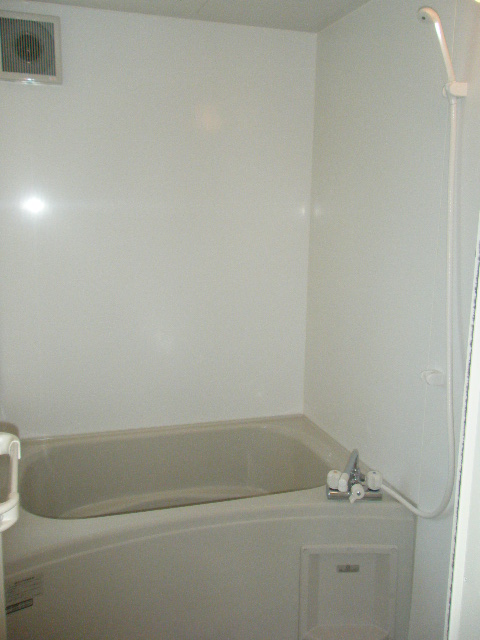 バス・シャワールーム　別部屋参照・現状優先