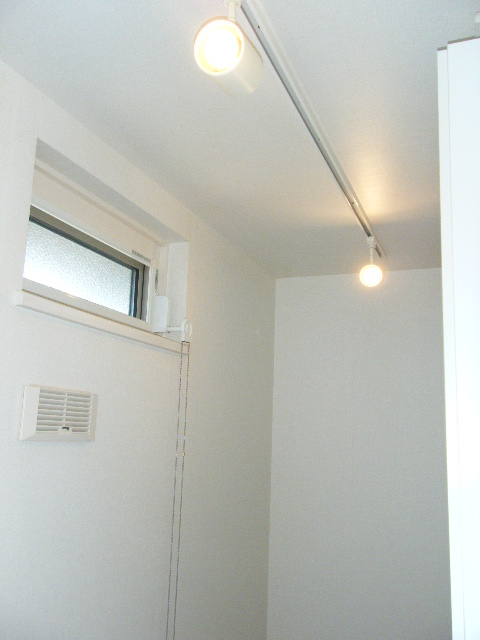 玄関　別部屋参照・現状優先