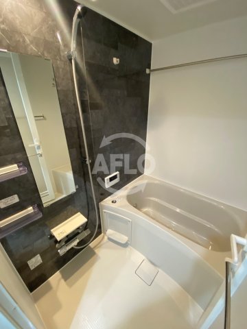 バス・シャワールーム　LAZO内久宝寺　浴室