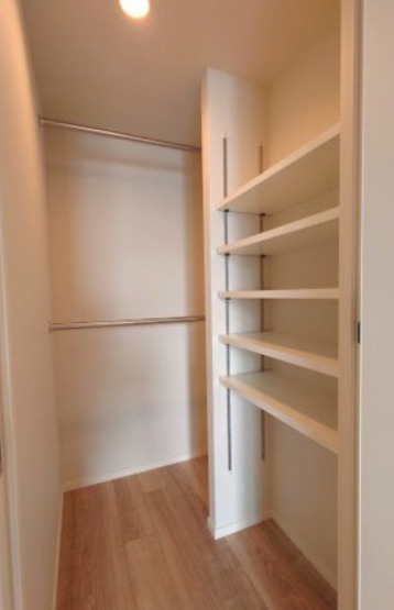 収納　※別部屋の参考写真です。