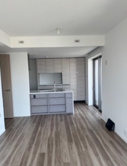 居室・リビング　※別部屋の参考写真です。